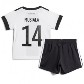 Baby Fußballbekleidung Deutschland Jamal Musiala #14 Heimtrikot WM 2022 Kurzarm (+ kurze hosen)